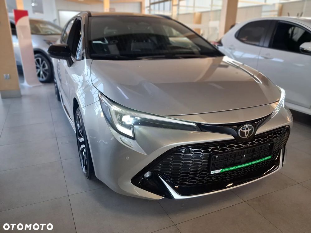 Toyota Corolla 1.8 Hybrid GR Sport - 8