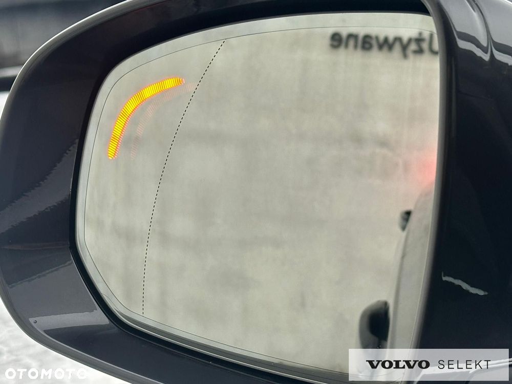 Volvo XC 90 - 13