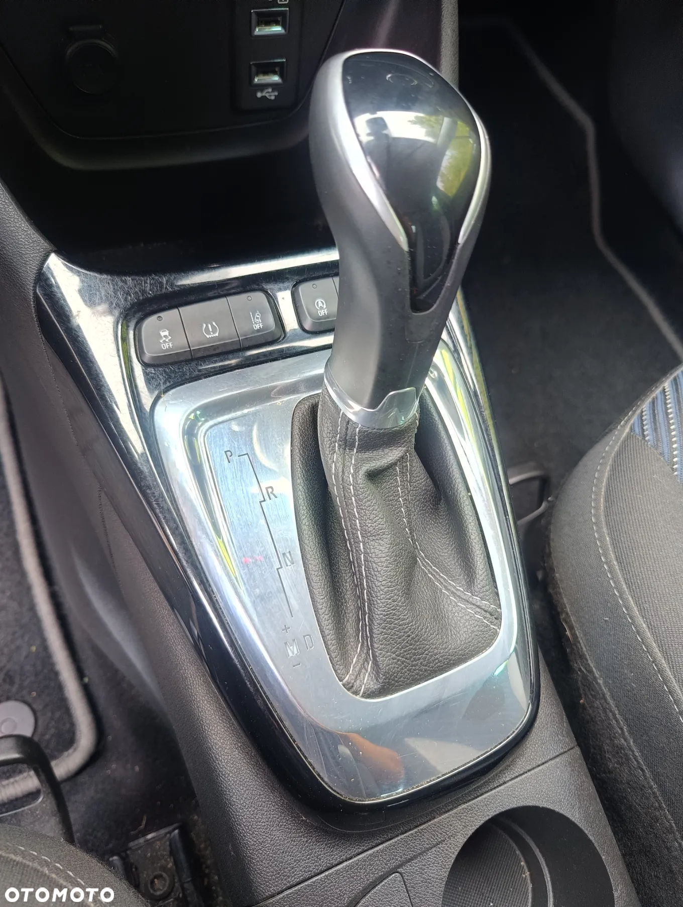 Opel Crossland X 1.5 Diesel Start/Stop Automatik Design LIne - 3