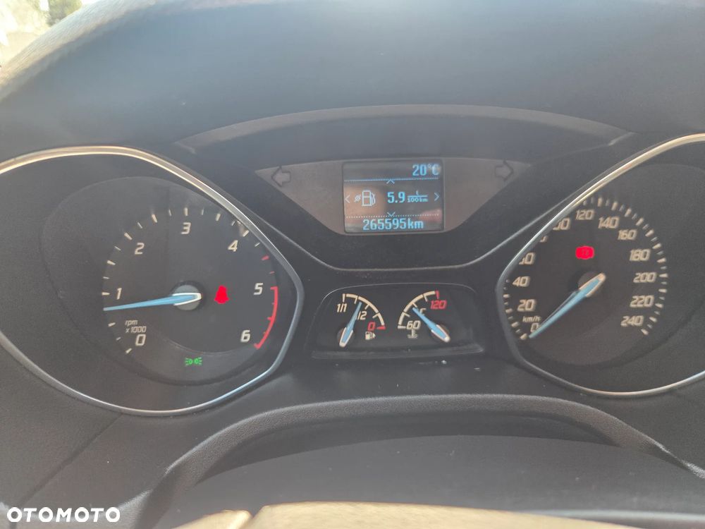 Ford Focus 1.6 TDCi Edition - 3