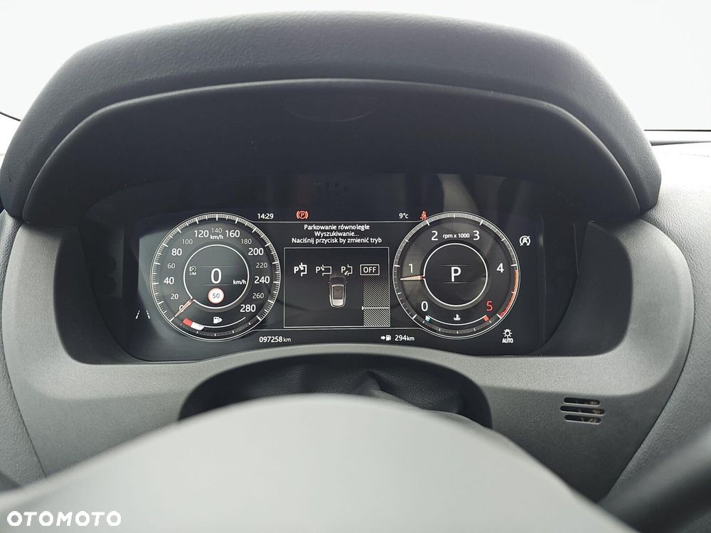 Jaguar XE - 27