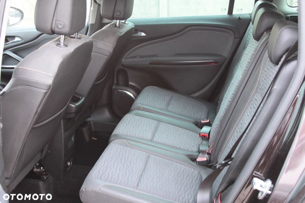 Opel Zafira 2.0 CDTI Cosmo - 14
