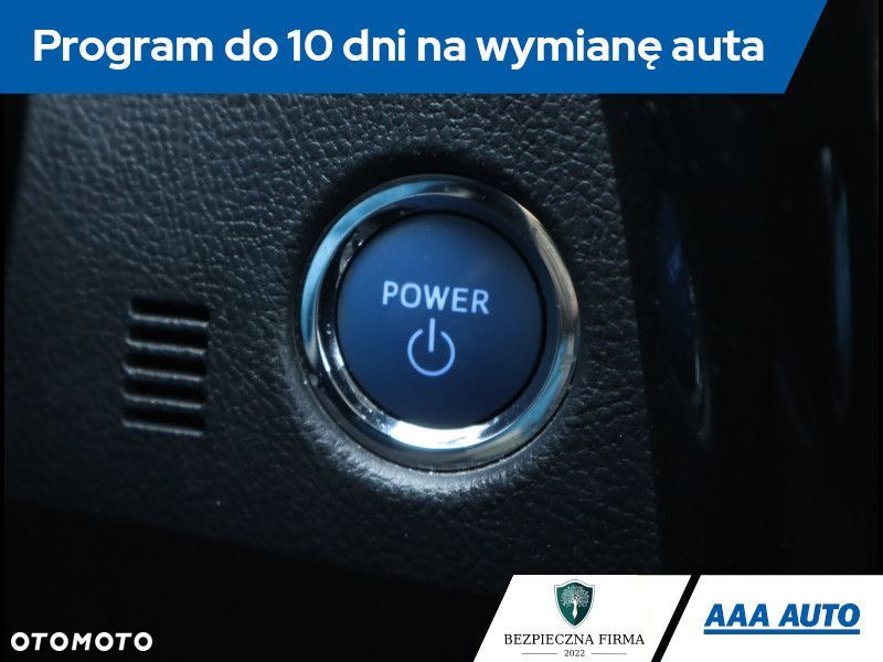 Toyota Auris - 19