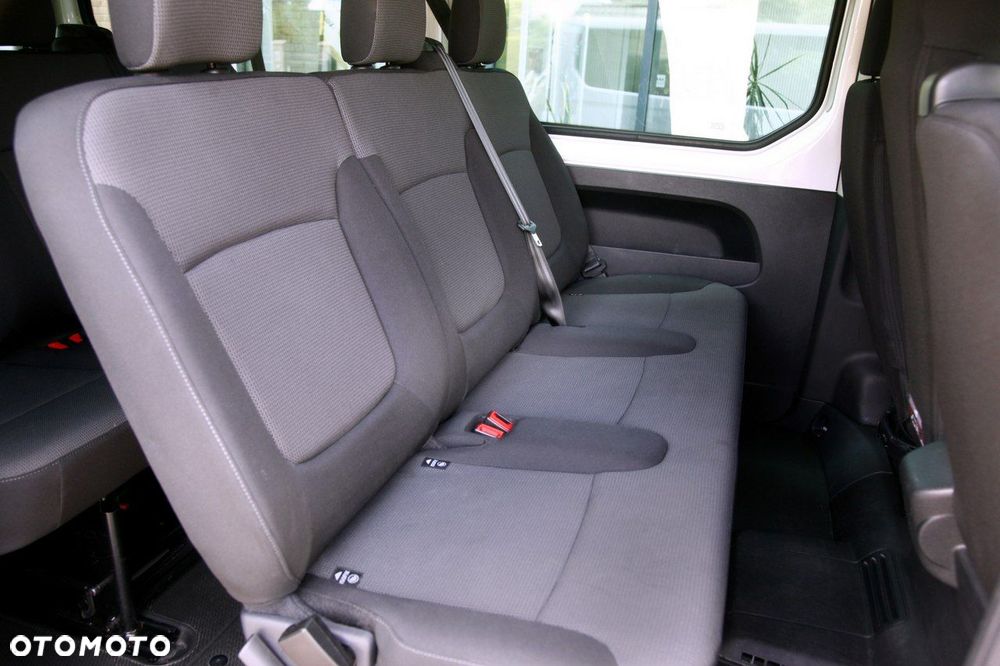 Renault Trafic - 14