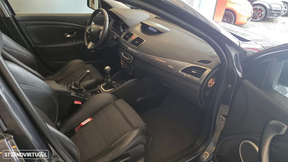 Renault Mégane Sport Tourer 1.5 dCi GT Line CO2 Champion - 40