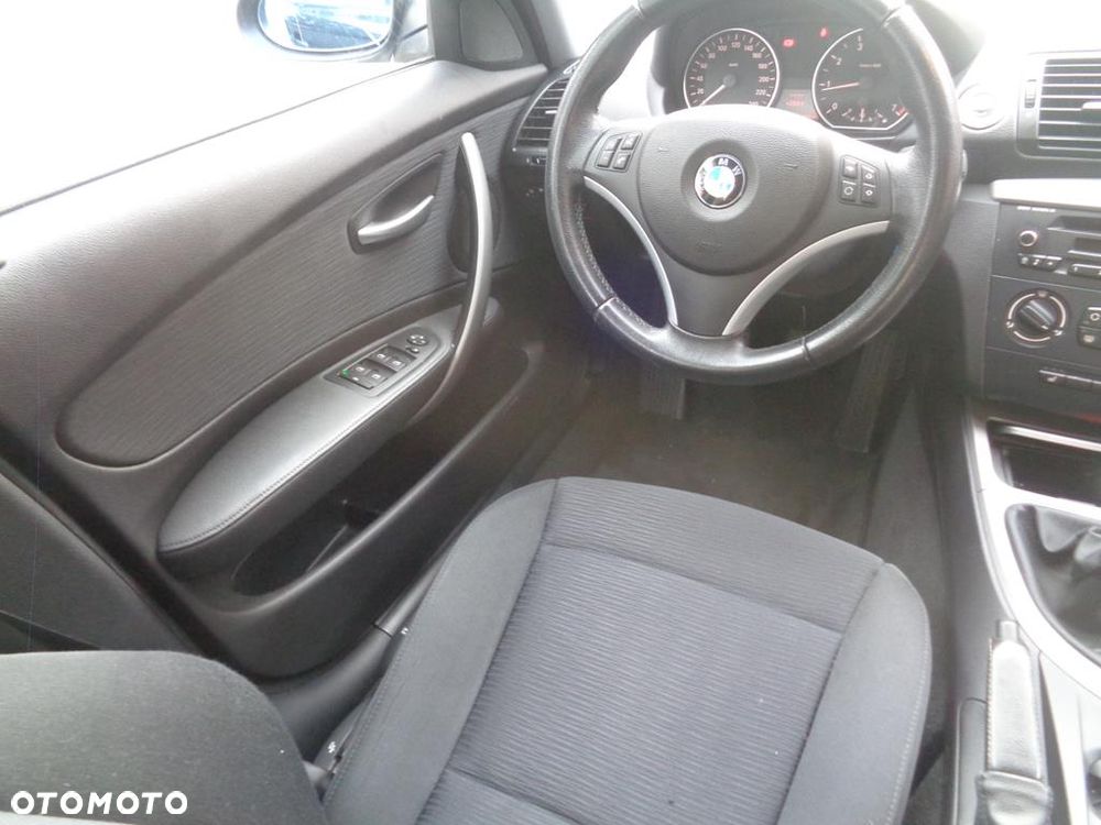 BMW Seria 1 - 31