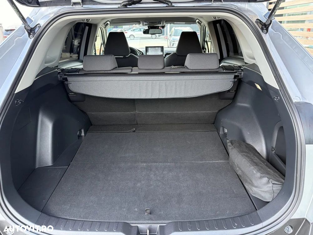 Toyota RAV4 - 29