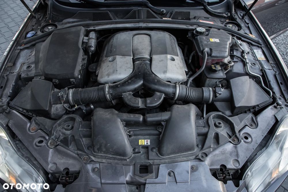 Jaguar XF 4.2 Super V8 - 31