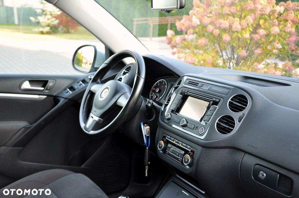 Volkswagen Tiguan - 18