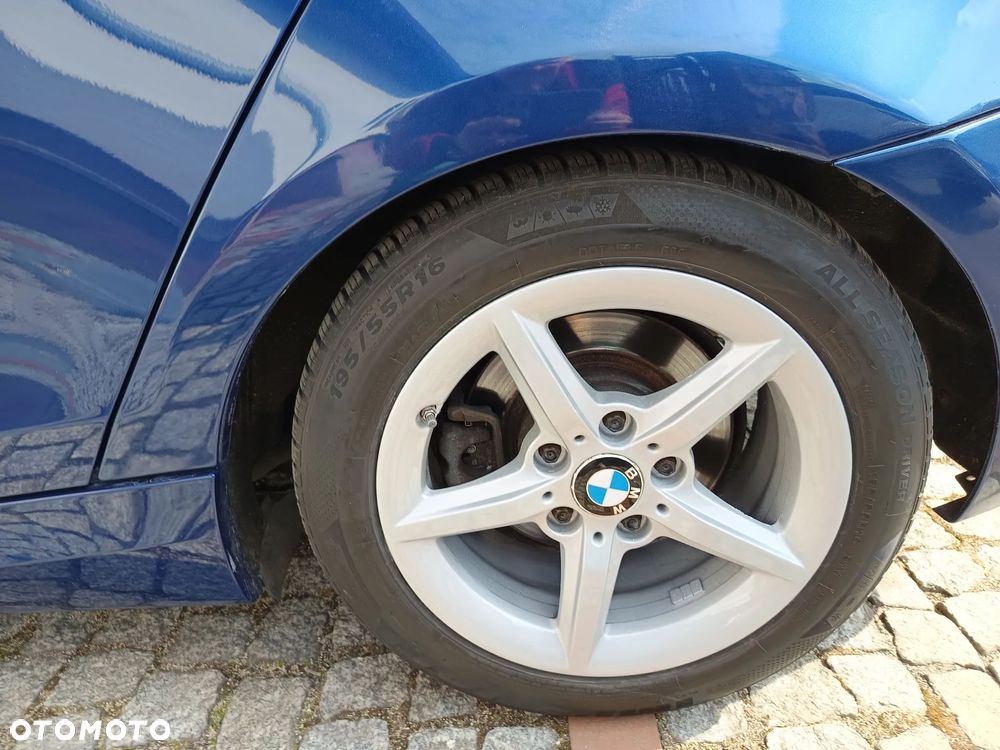 BMW Seria 1 120i - 13