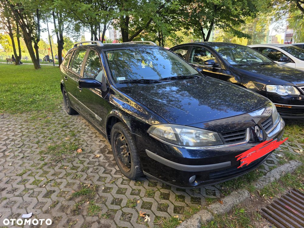 Renault Laguna - 1