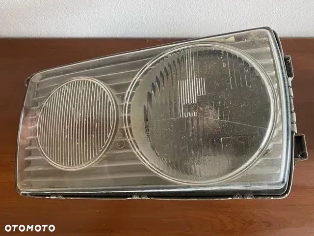 LAMPA PRAWA PRZÓD MERCEDES W123 117683LI - 1