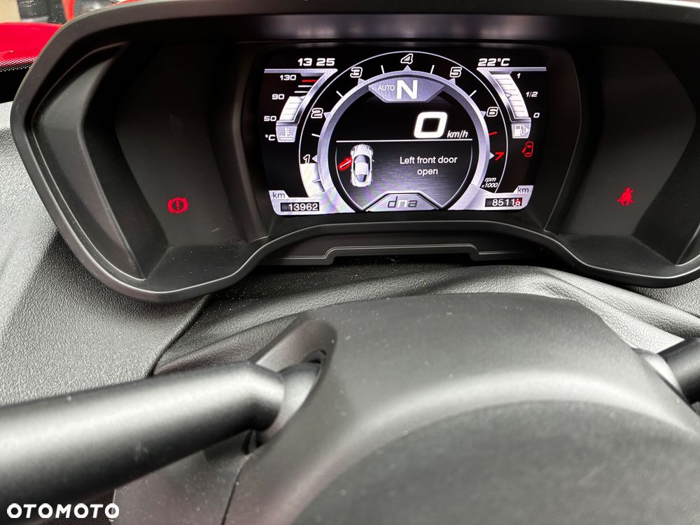 Alfa Romeo 4C - 8