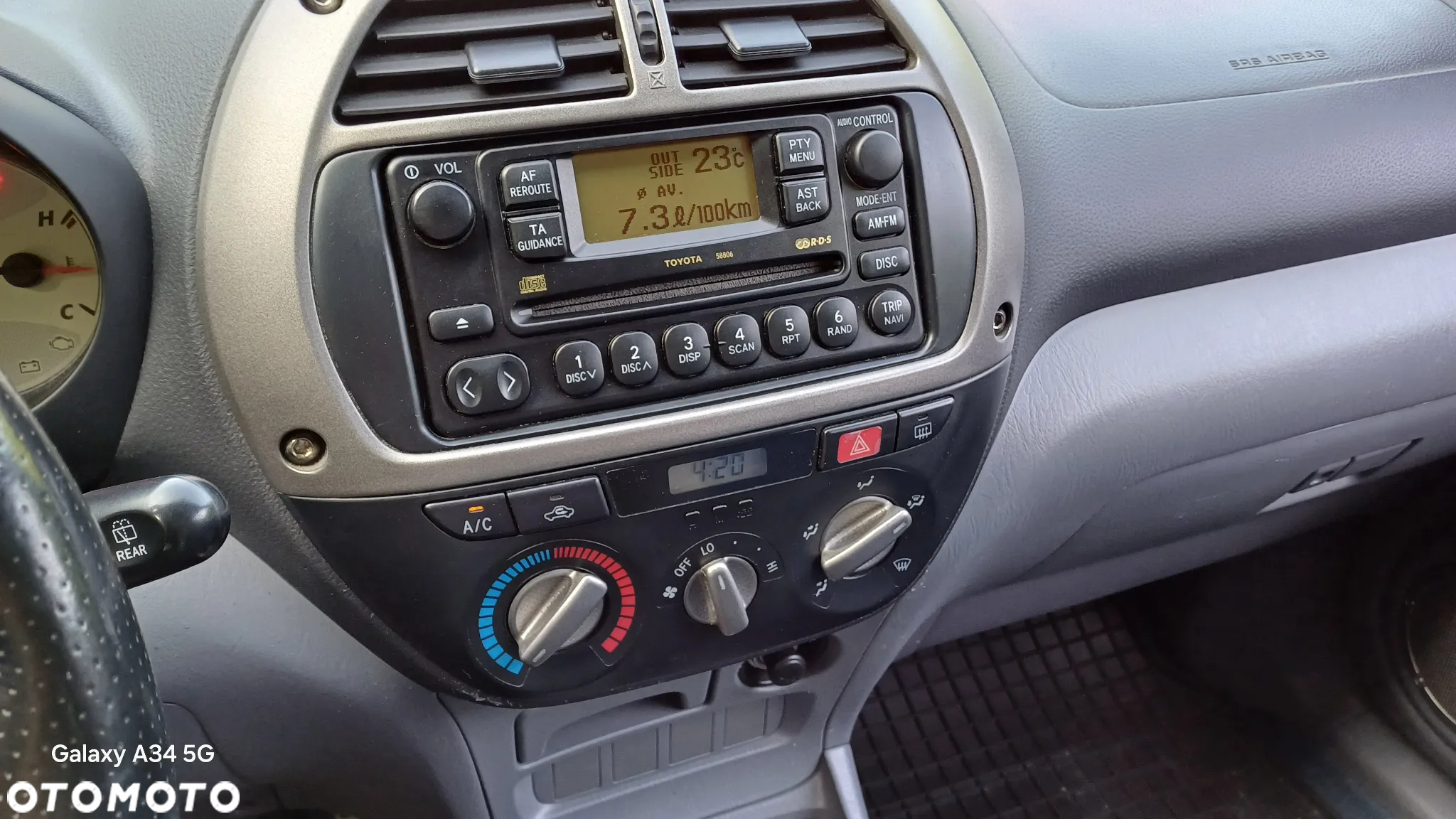 Toyota RAV4 1.8 VVT-i 4x2 - 11