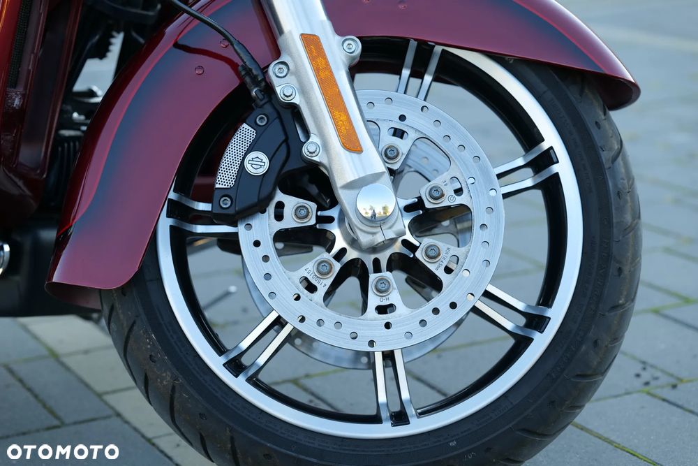 Harley-Davidson Touring Electra Glide - 17