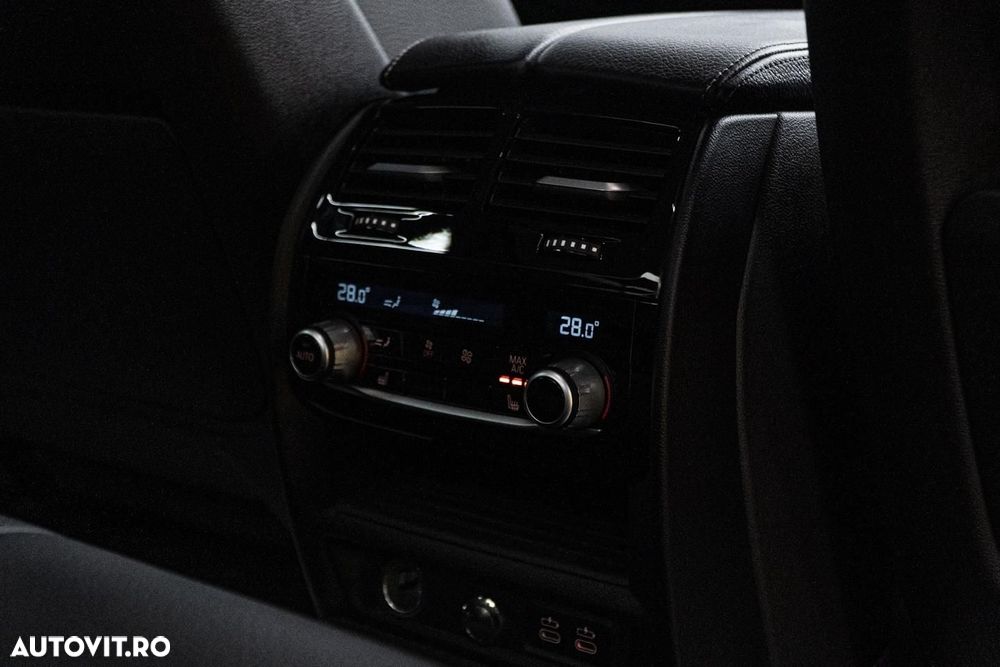 BMW Seria 5 530e iPerformance Aut. Luxury Line - 15