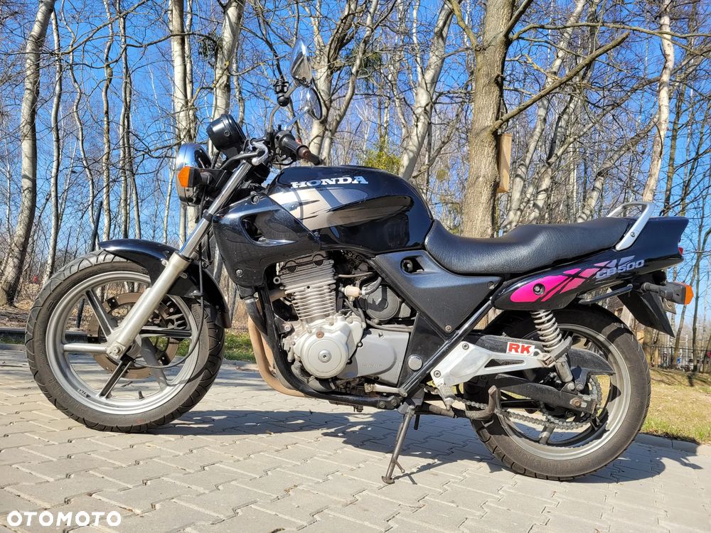 Honda CB - 11