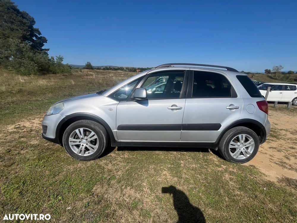 Suzuki SX4 - 1