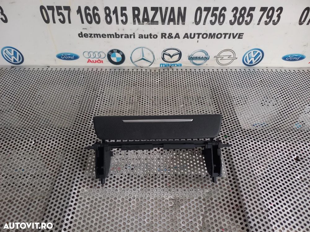 Ornament Unitate Navigatie MMI Bord Audi A8 4H D4 An 2010-2011-2012-2013-2014-2015-2016-2017 Dezmem - 7