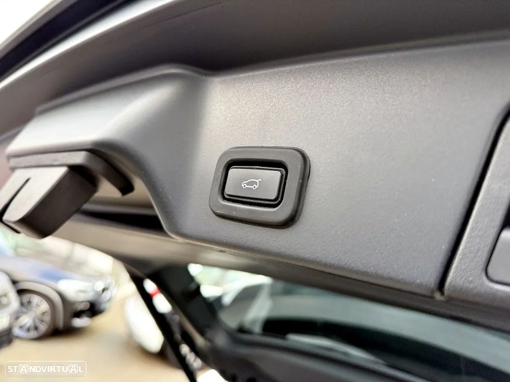 Land Rover Range Rover Evoque 2.0 D150 AWD Auto - 39