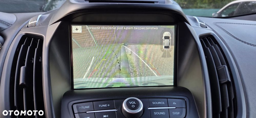 Ford Kuga - 15
