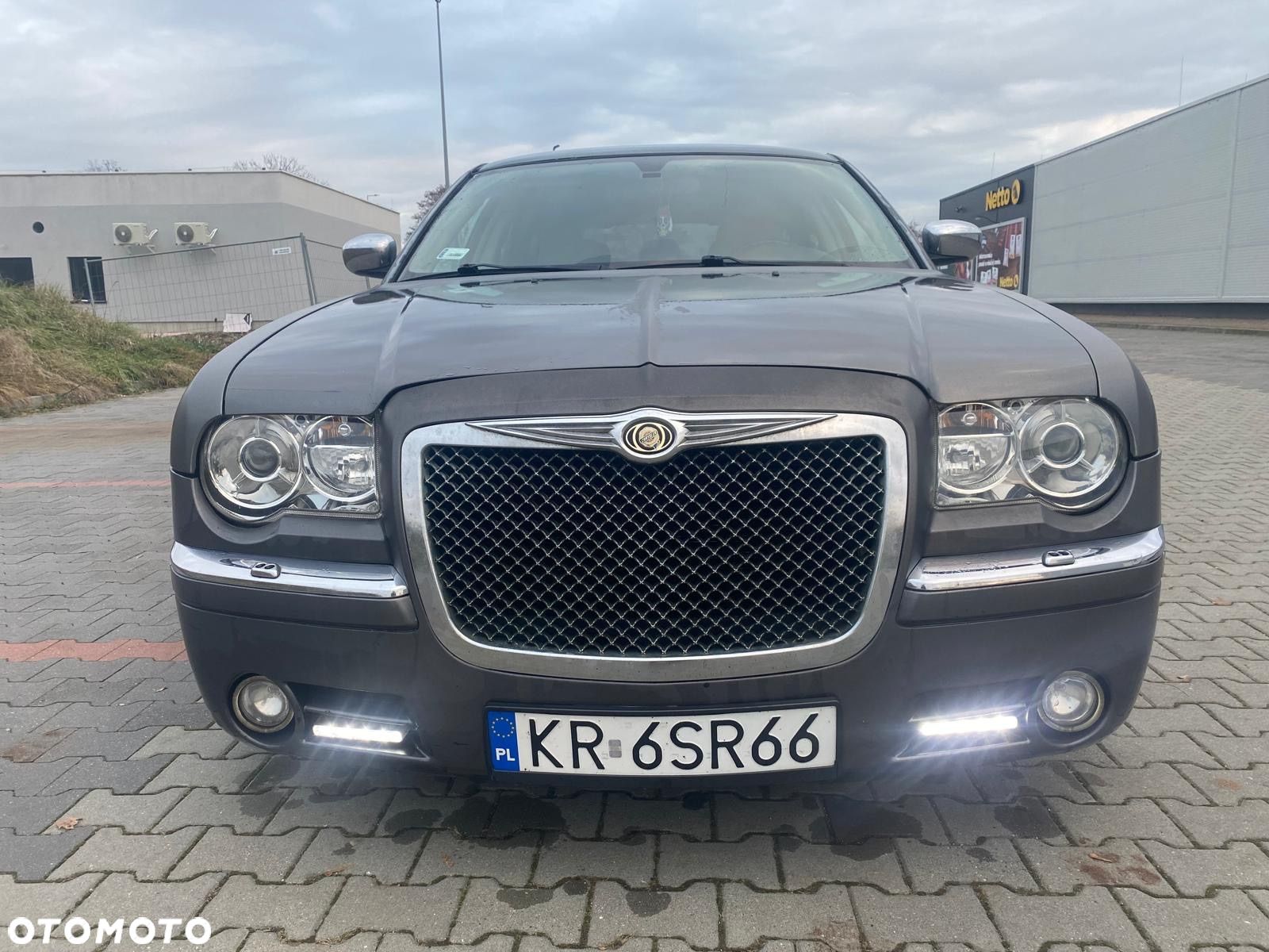 Chrysler 300C Touring 2.7 Automatik - 1