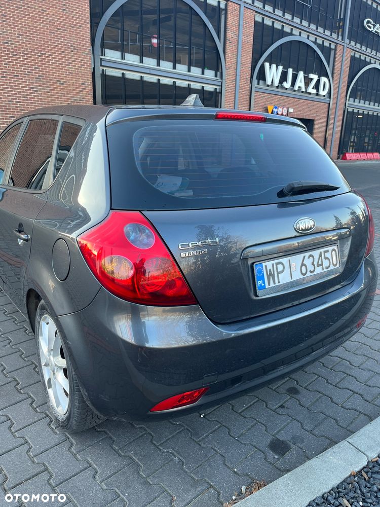 Kia Ceed 1.6 Comfort - 20