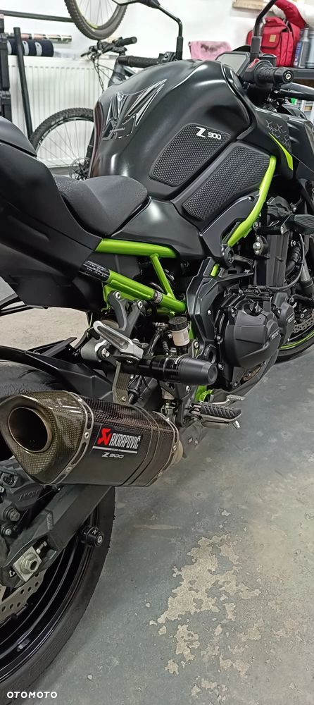 Kawasaki Z 900 - 14