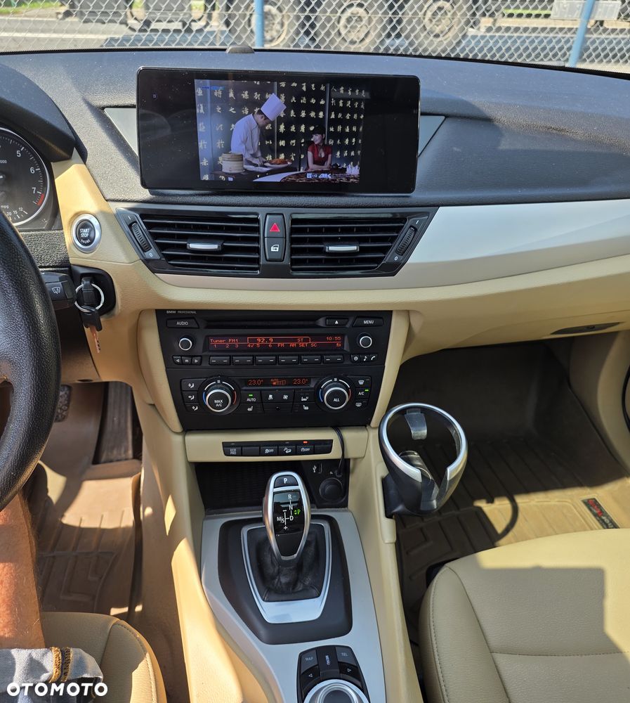 BMW X1 xDrive28i xLine - 12