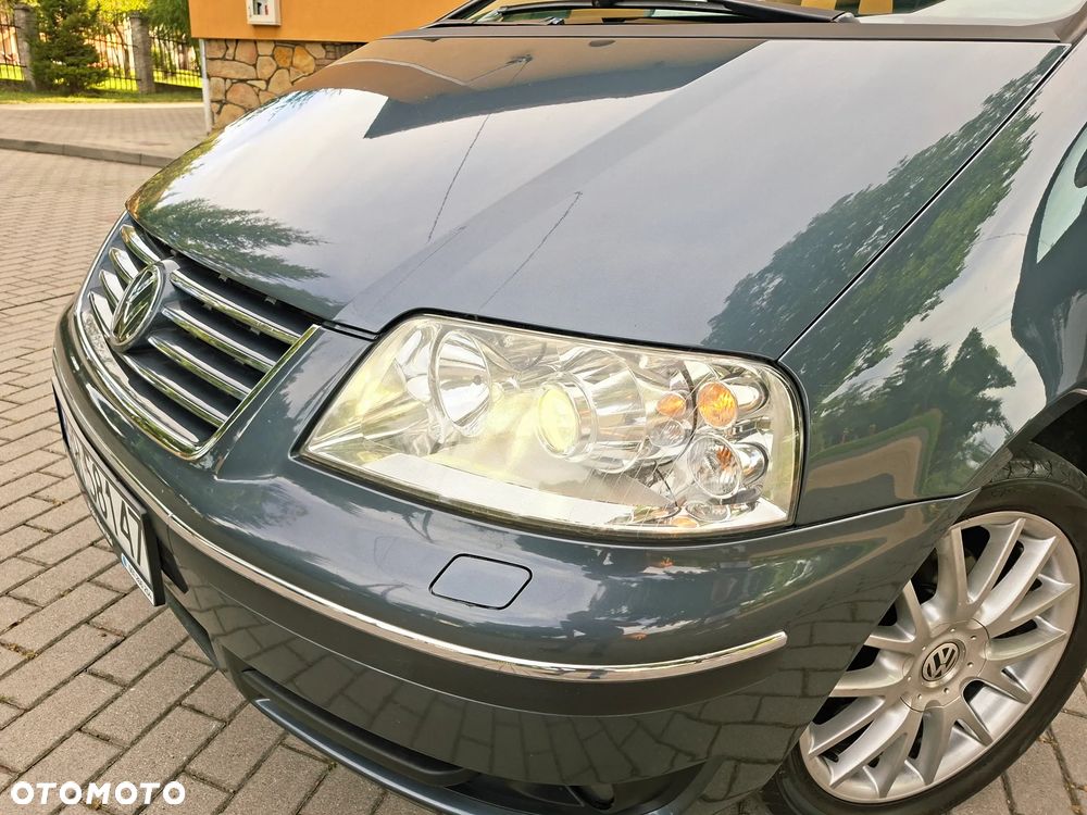 Volkswagen Sharan 2.0 TDI Highline - 22