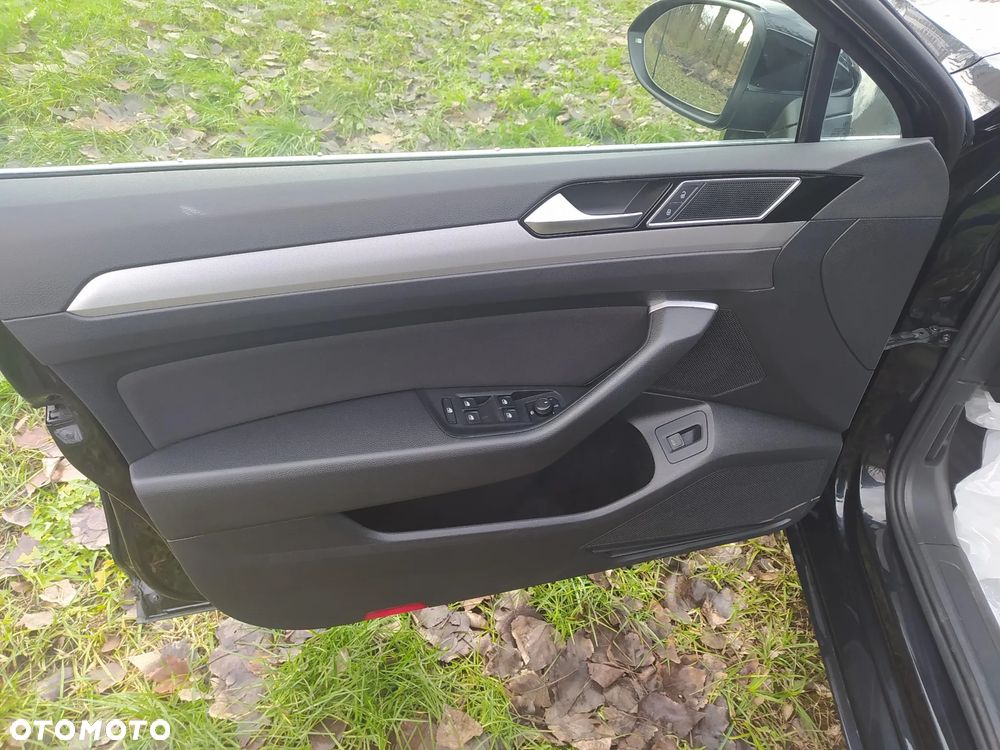 Volkswagen Passat 2.0 TDI BMT Comfortline DSG7 - 9