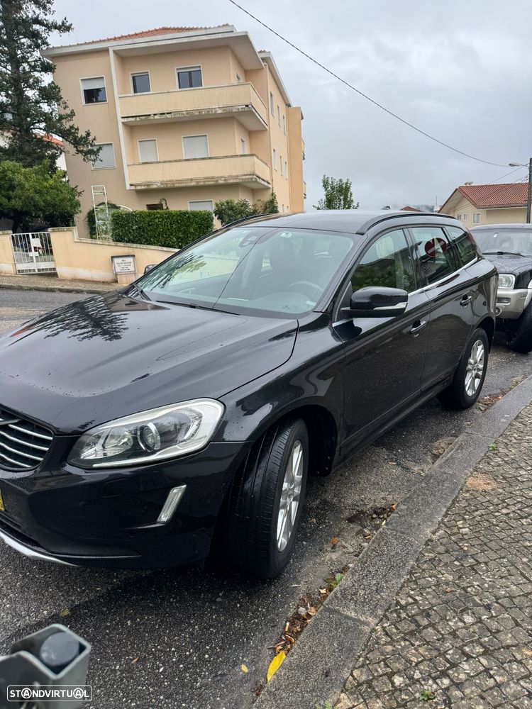 Volvo XC 60 2.0 D4 Momentum - 1