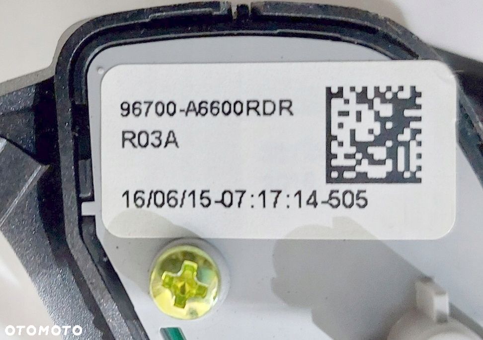 PRZEŁĄCZNIK KIEROWNICY RADIA HYUNDAI I30 II 11-17r - 4