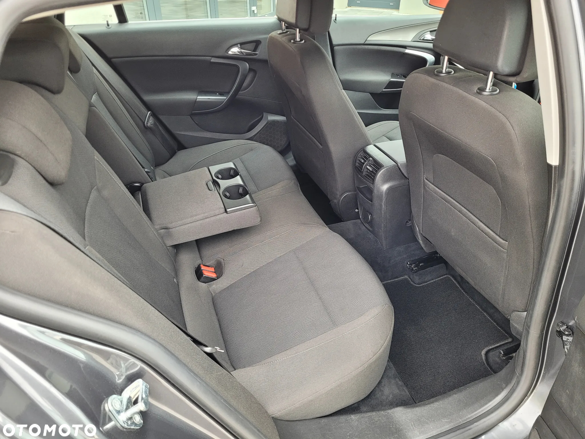 Opel Insignia 2.0 CDTI Sports Tourer - 30