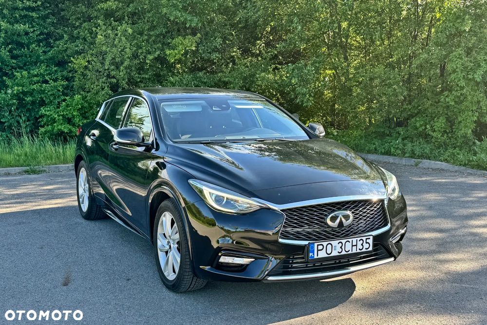 Infiniti Q30 1.5d Business 7DCT - 1