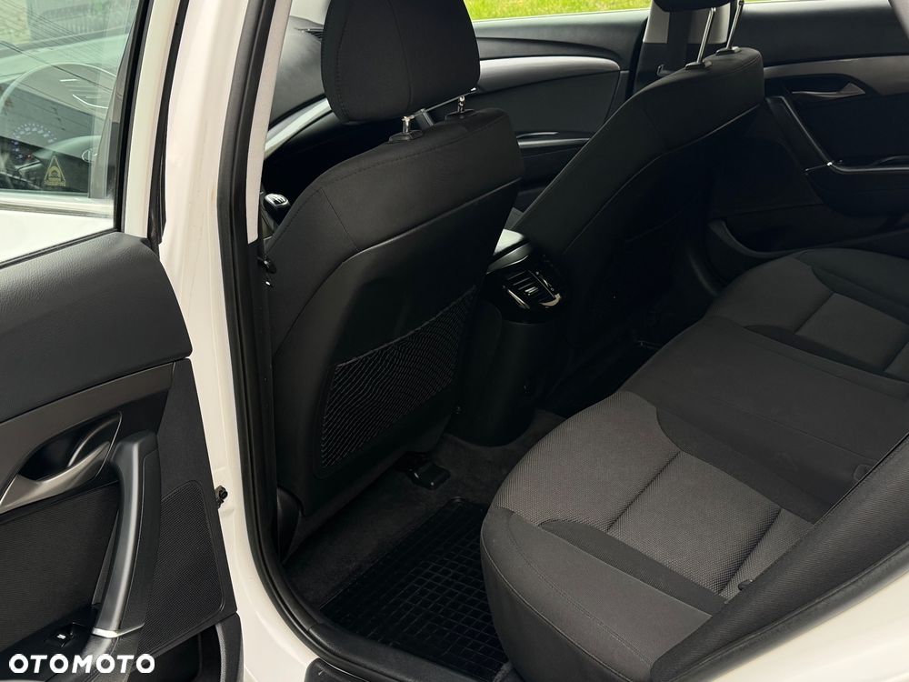 Hyundai i40 1.6 Comfort - 16