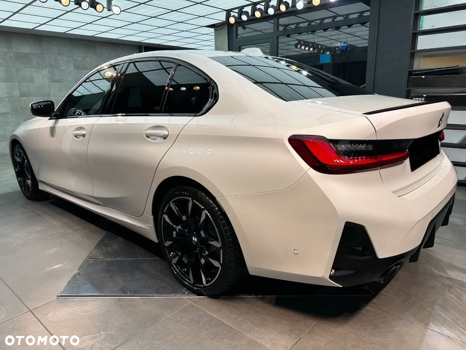 BMW Seria 3 320i M Sport sport - 3