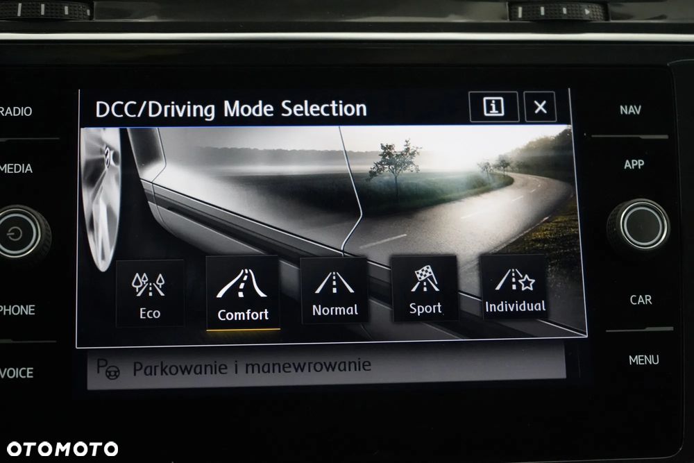 Volkswagen Tiguan Allspace 2.0 TDI SCR Comfortline DSG - 25