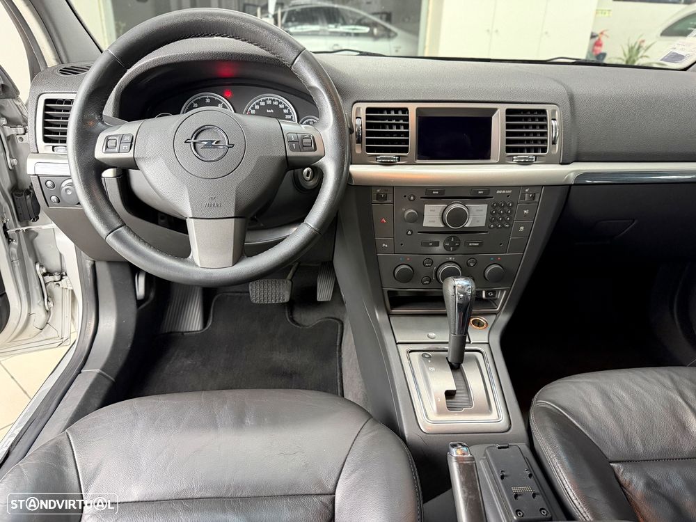 Opel Vectra 1.9 CDTi Auto. - 16
