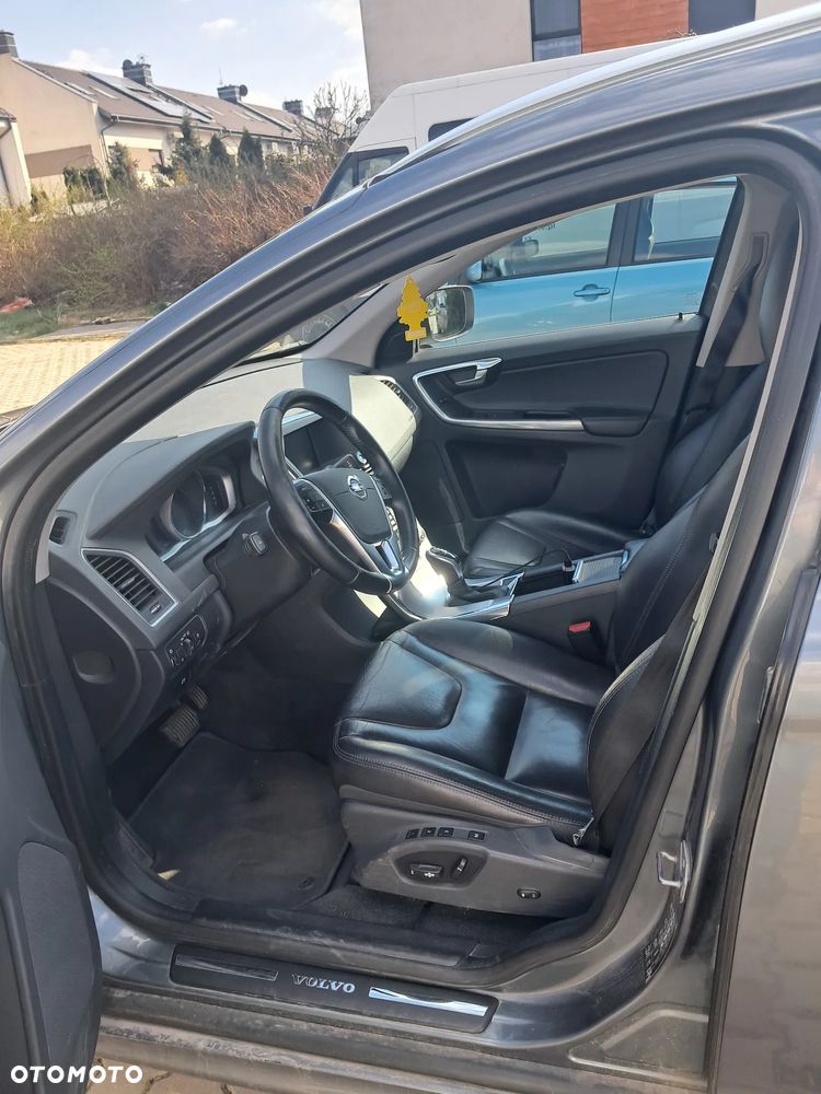Volvo XC 60 D4 Drive-E Summum - 7