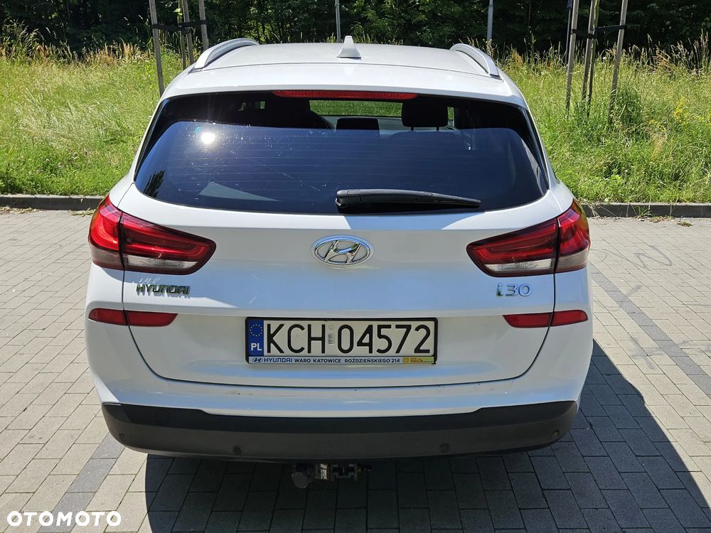 Hyundai i30 1.4 T-GDI Premium DCT - 4
