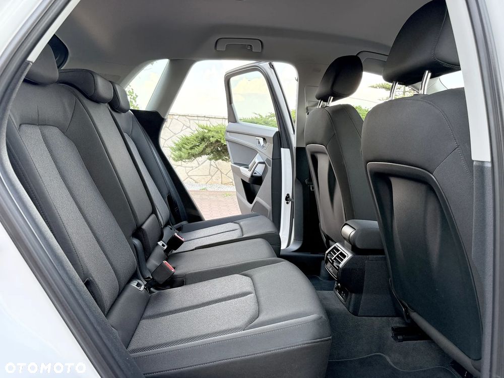 Audi Q3 35 TFSI mHEV S tronic - 25