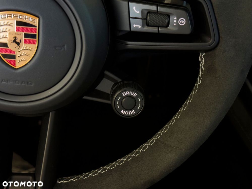 Porsche 911 GT3 PDK - 23