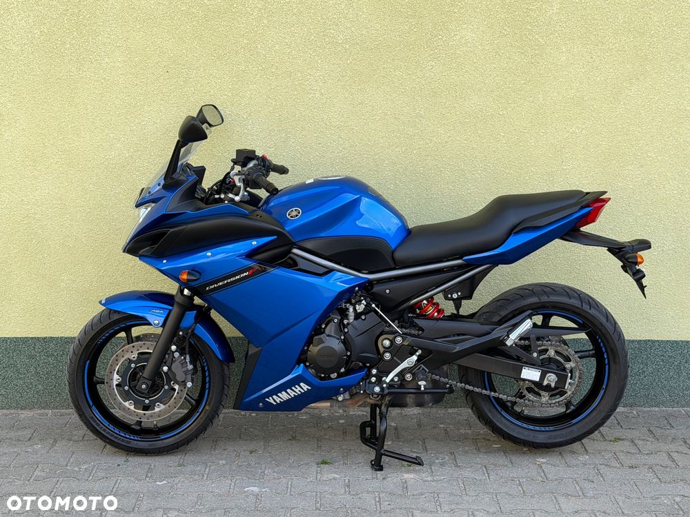 Yamaha XJ - 23