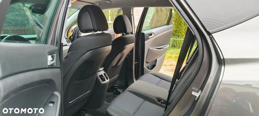 Hyundai Tucson 1.6 GDi 2WD Select - 9