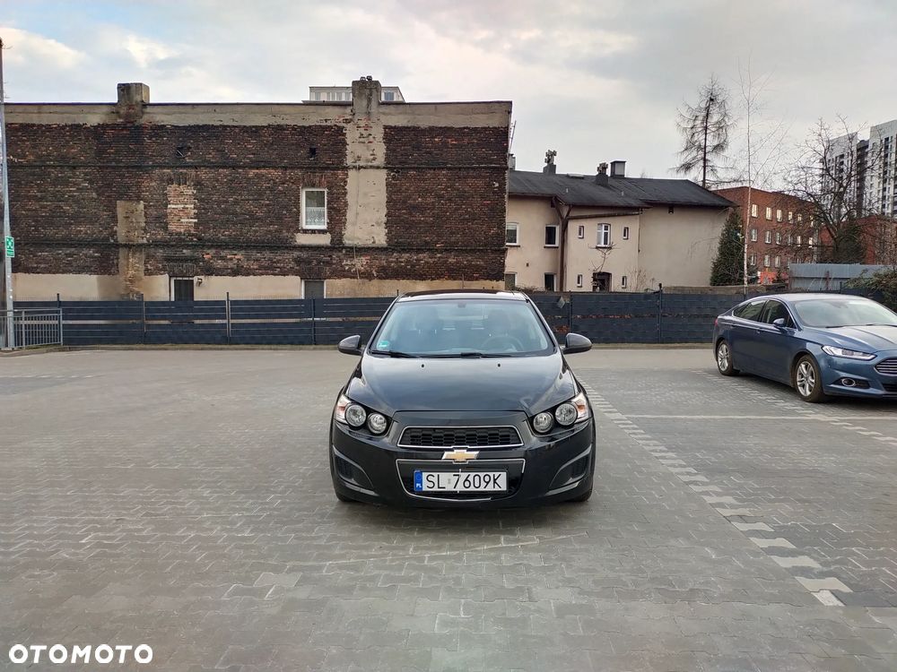 Chevrolet Aveo 1.4 16V LS - 3