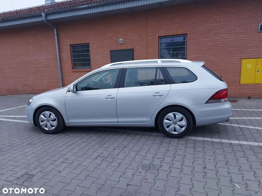 Volkswagen Golf 1.6 TDI DPF BlueMotion Technology Comfortline - 3