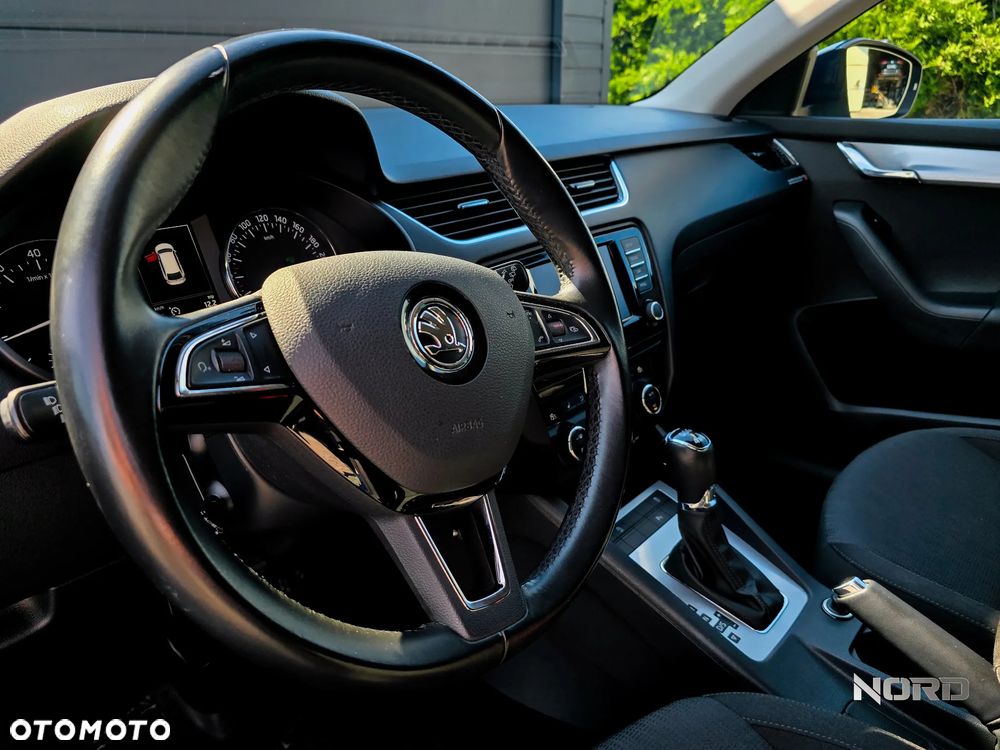 Skoda Octavia 1.8 TSI (Green tec) 4x4 DSG Style - 13