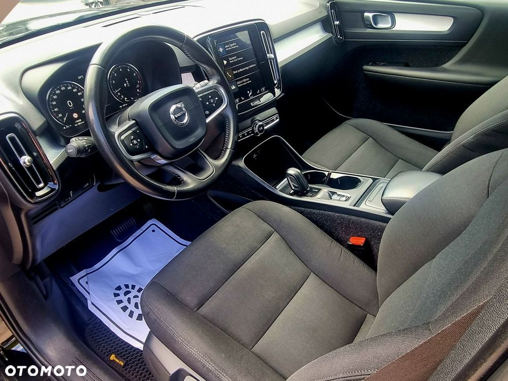 Volvo XC 40 - 11