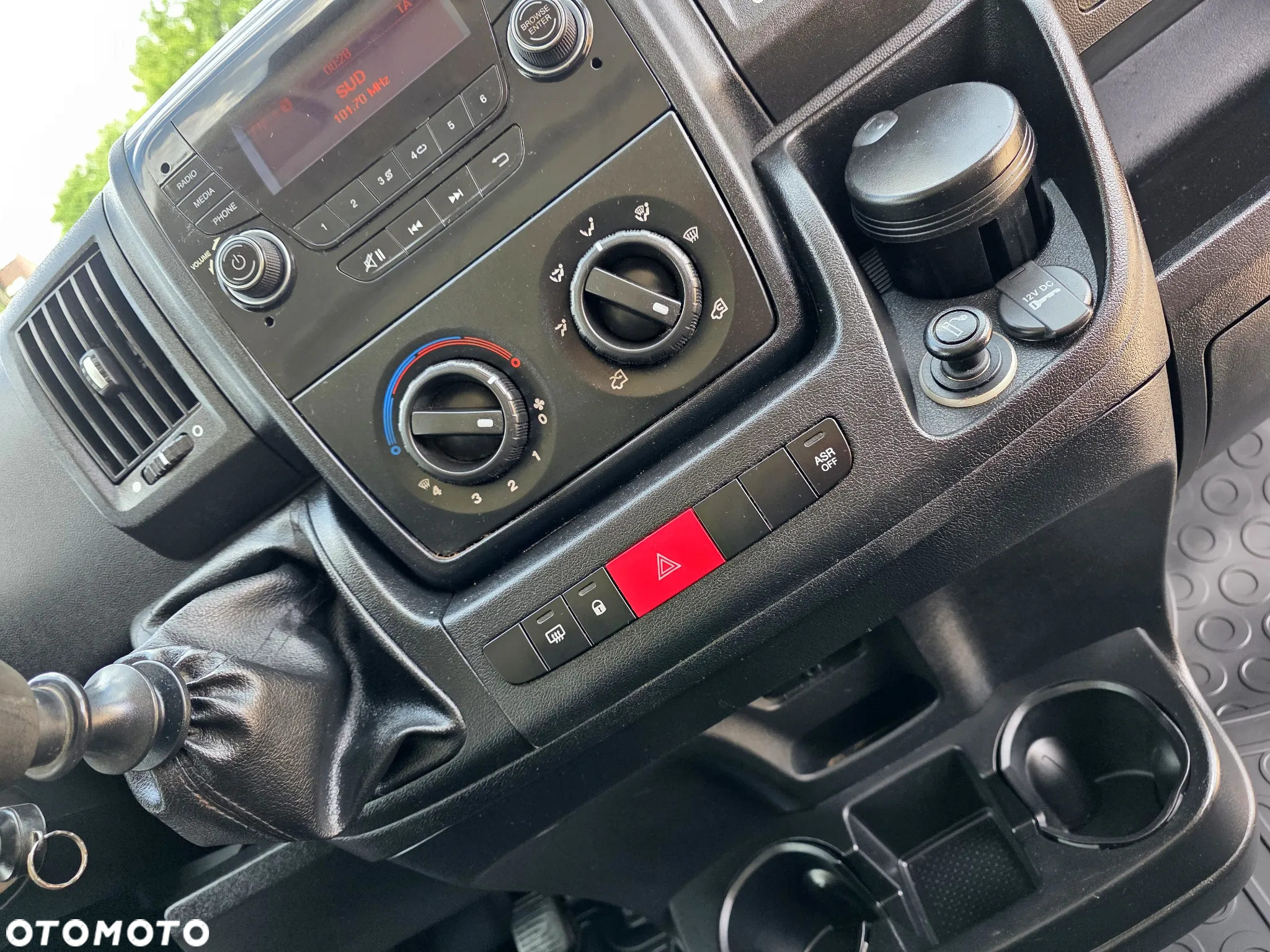 Fiat DUCATO 2,3 MJT 130 KONNY NISKI DŁUGI L2H1 168T/KM PRZEBIEGU GWARANCJA WEBASTO - 25